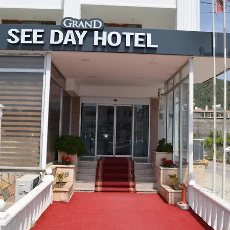 Grand Day * Edremit (Balikesir)